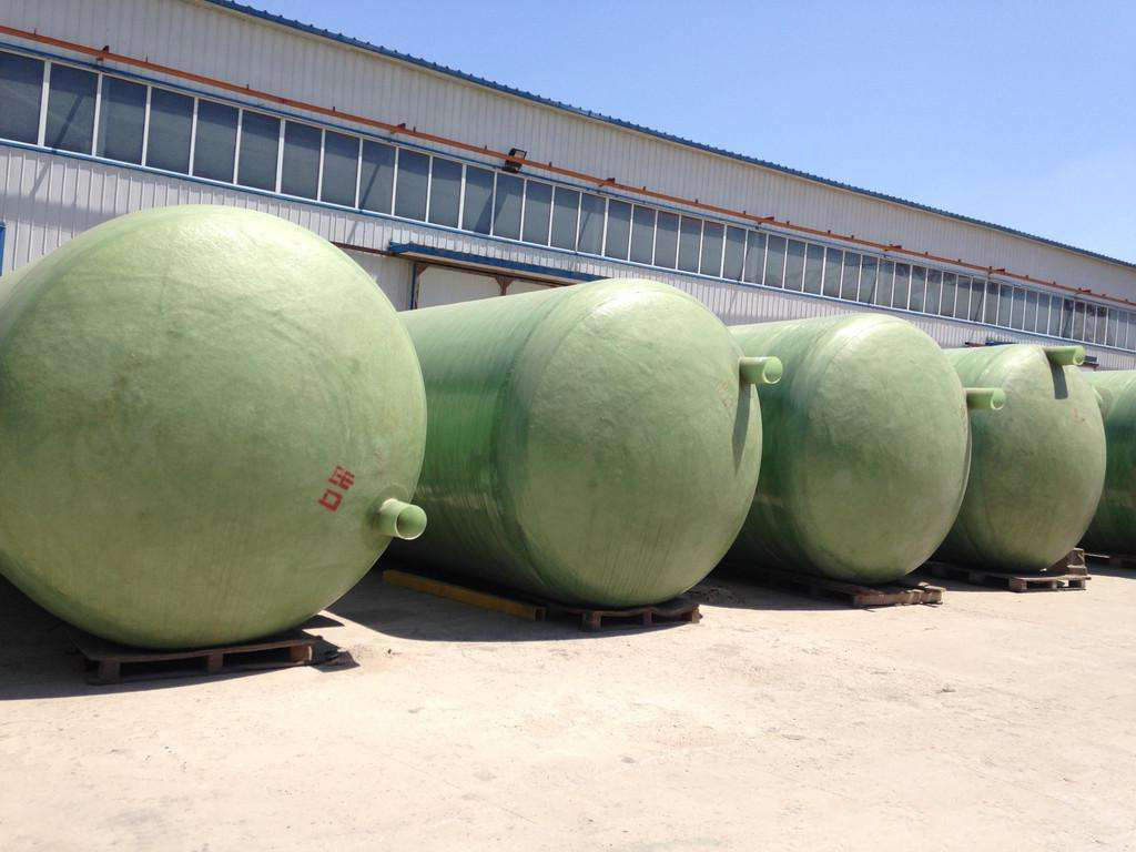 玻璃鋼容器的靈活性設(shè)計適應(yīng)不同工作的需要